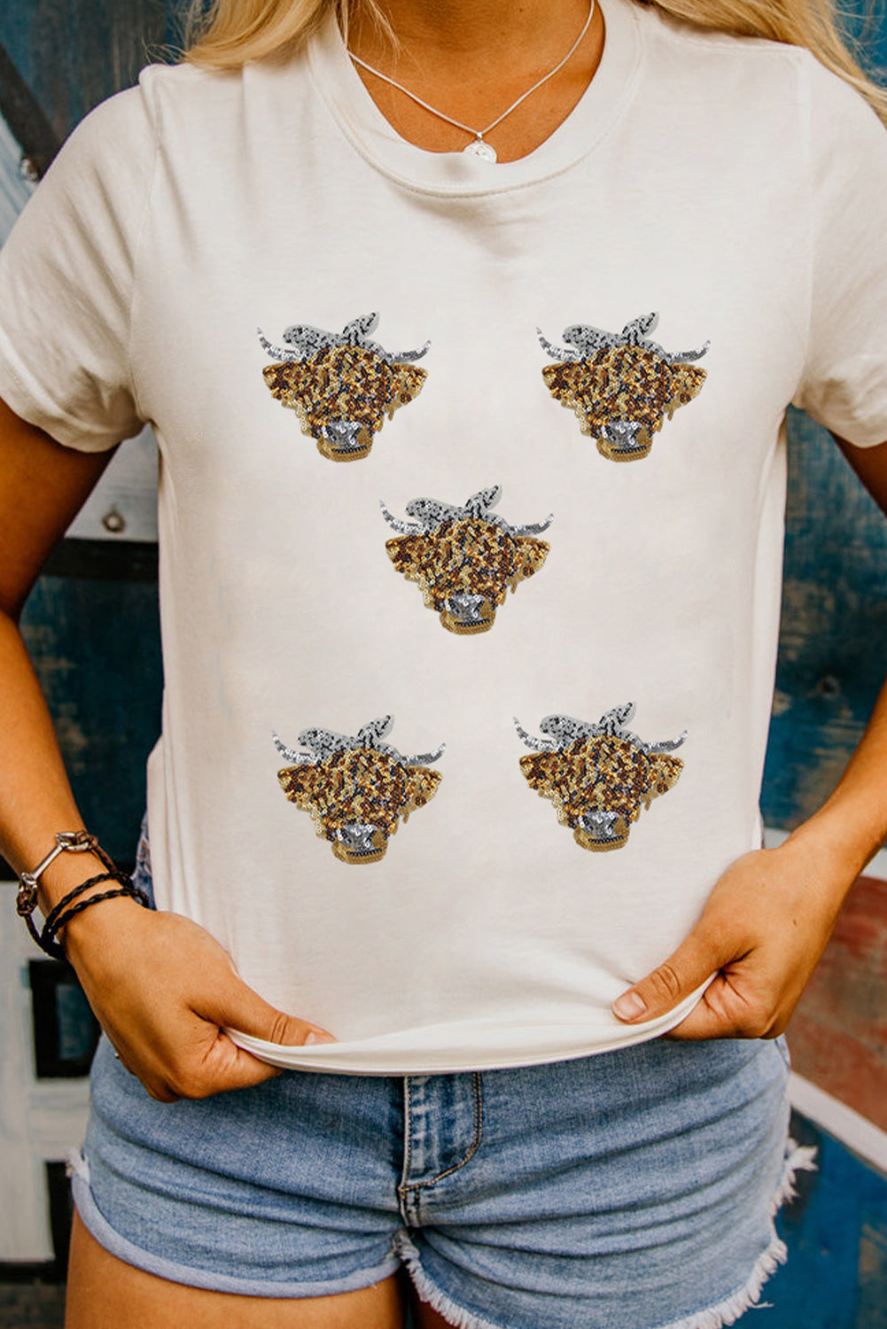 Highland Cow with Bow T Shirt