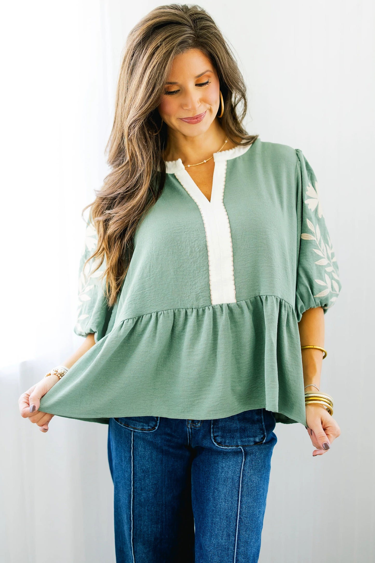 Embroidered Puff Sleeve Blouse