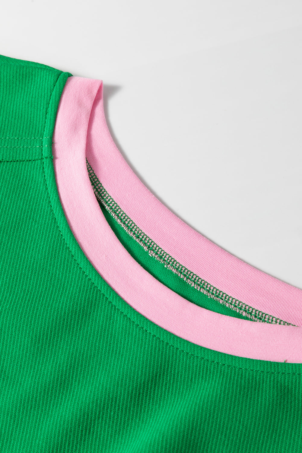 Green Contrast Trim Textured Tee and Shorts Set