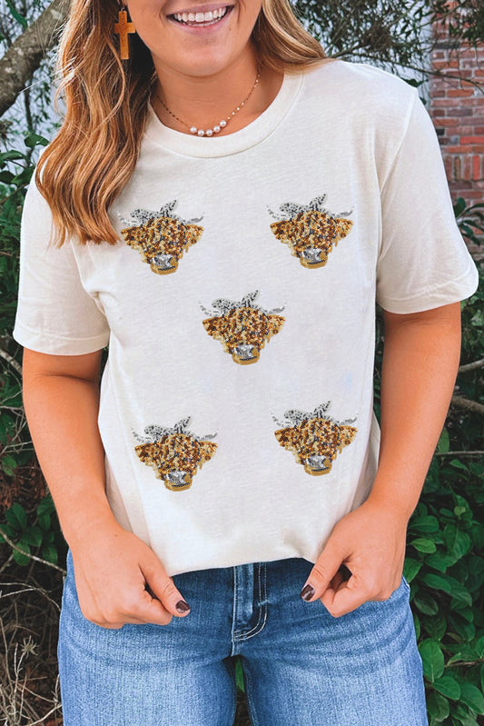 Highland Cow with Bow T Shirt