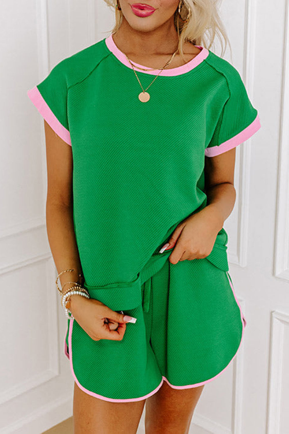 Green Contrast Trim Textured Tee and Shorts Set