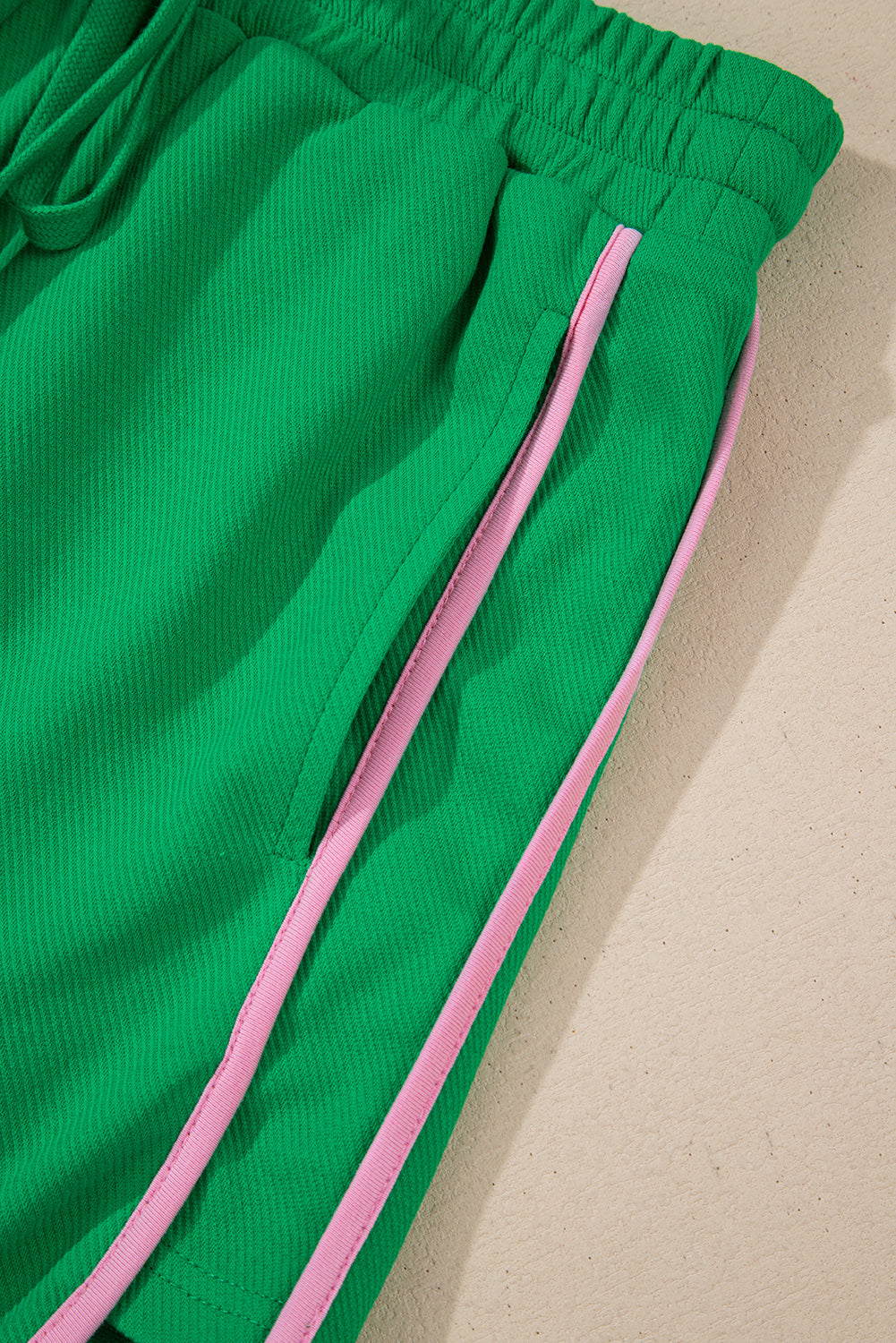 Green Contrast Trim Textured Tee and Shorts Set
