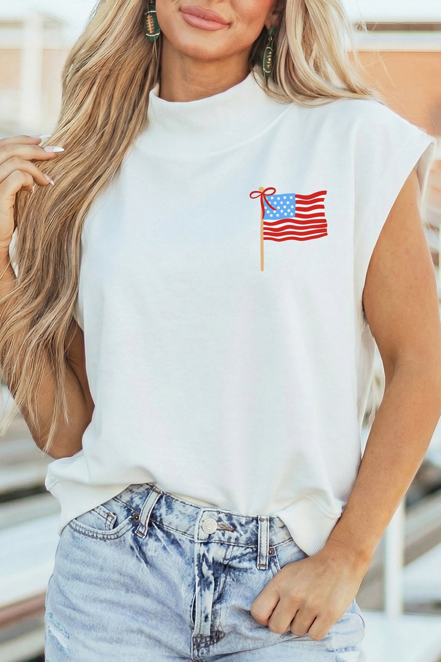 Jesus and America, Too Tee