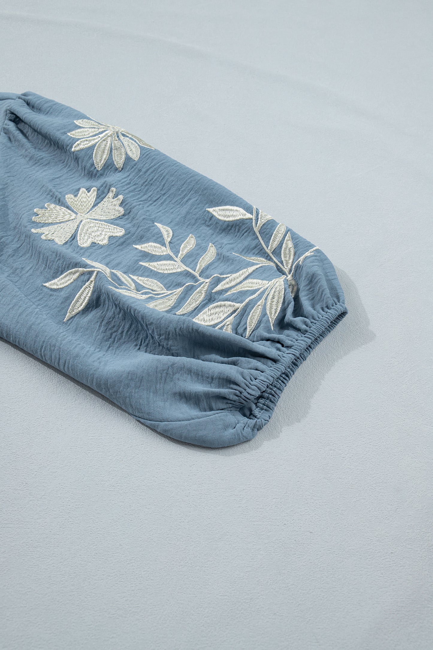 Embroidered Puff Sleeve Blouse