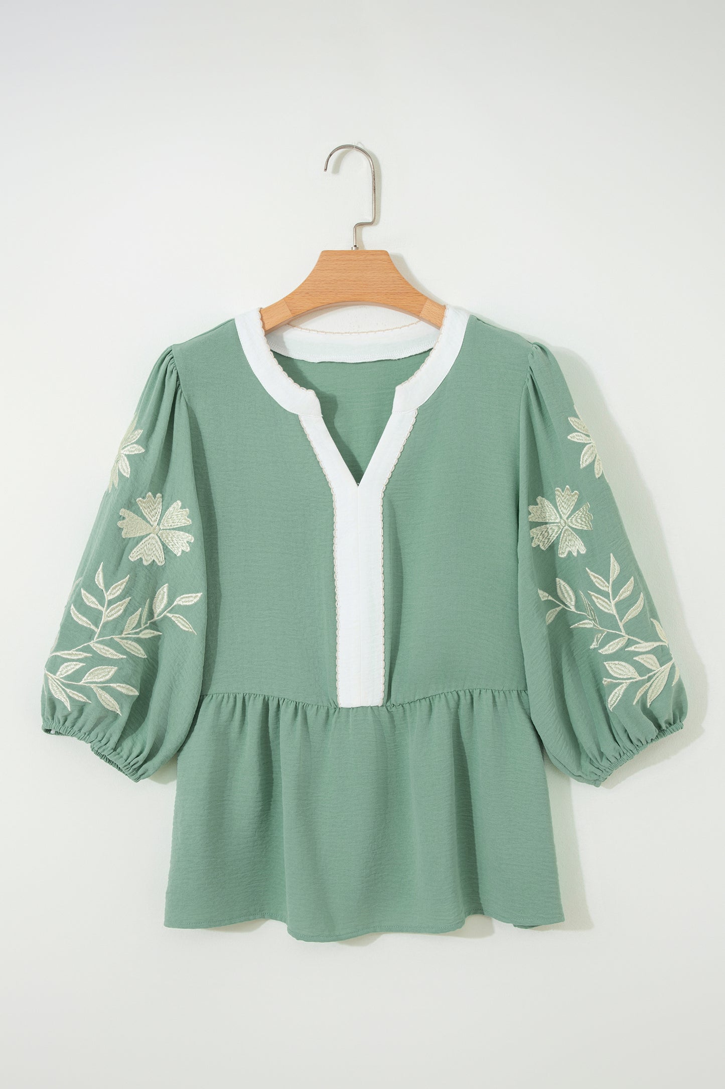 Embroidered Puff Sleeve Blouse