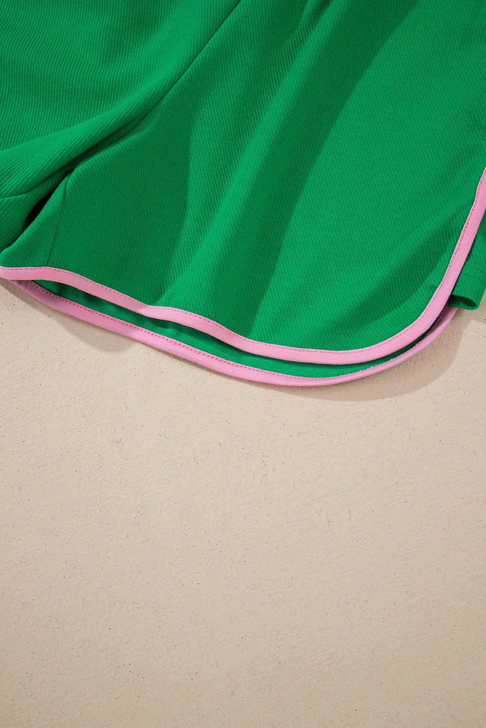 Green Contrast Trim Textured Tee and Shorts Set