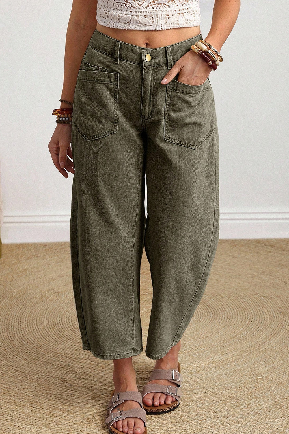 Patch Pocket Ankle-length Barrel Jeans
