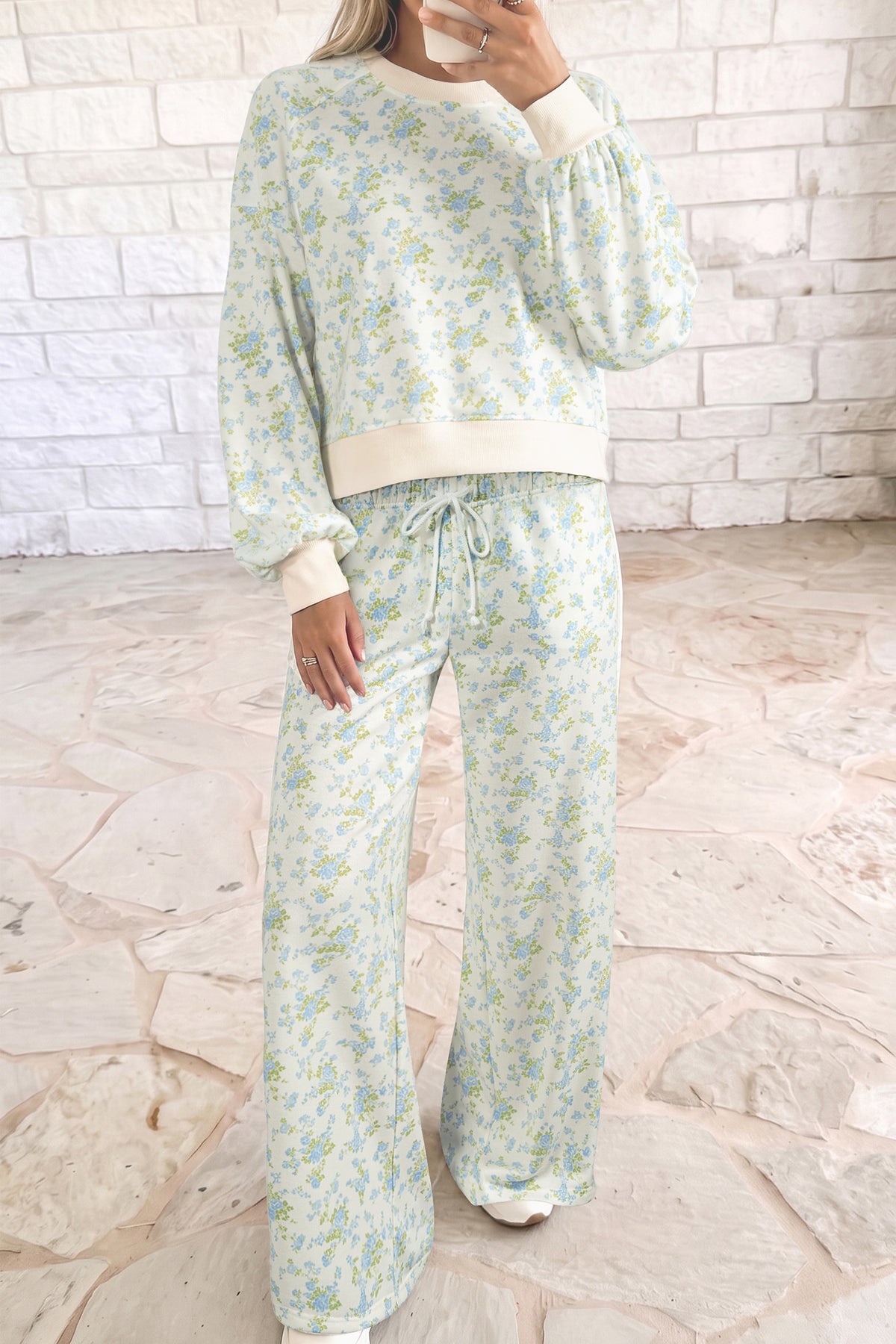 Women's floral two-piece lounge set with puff sleeve top and wide-leg drawstring pants