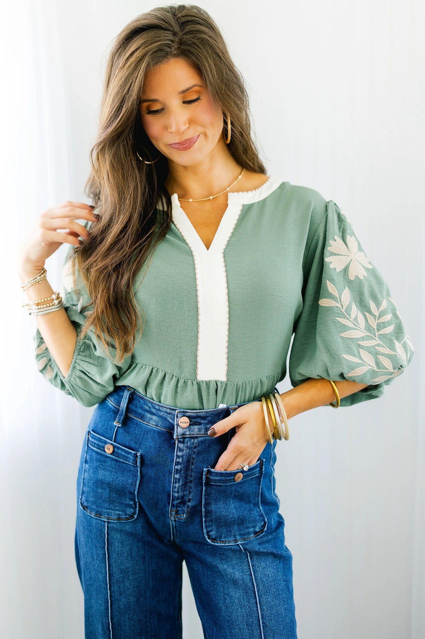 Embroidered Puff Sleeve Blouse